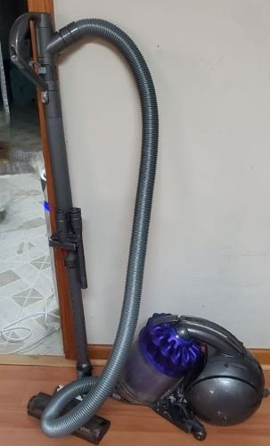 다이슨 39 청소기.jpg