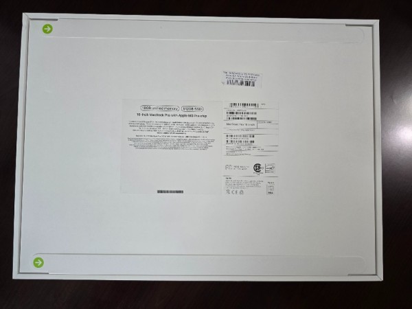 MacBook box-back.jpg