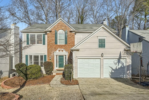 10965 Glenbarr Dr - Print Quality - 003 - 04 Exterior Front.jpg