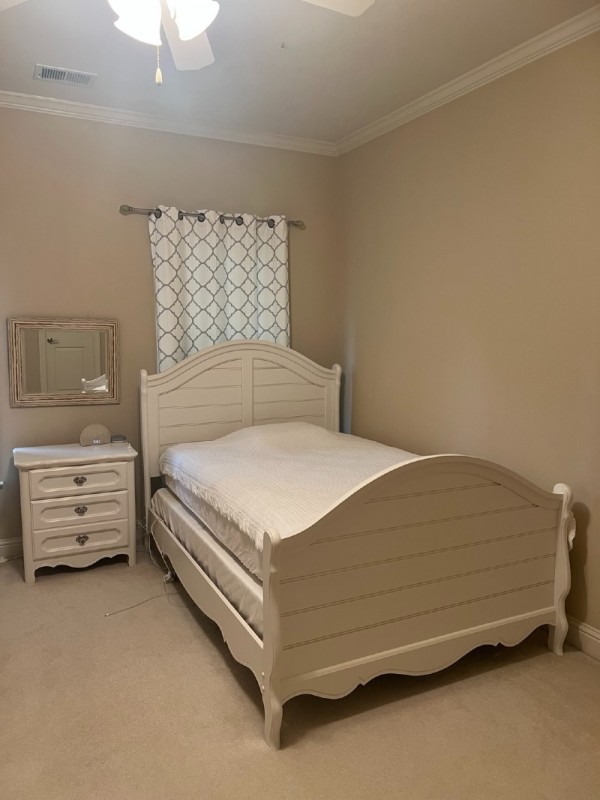 Bed.jpg