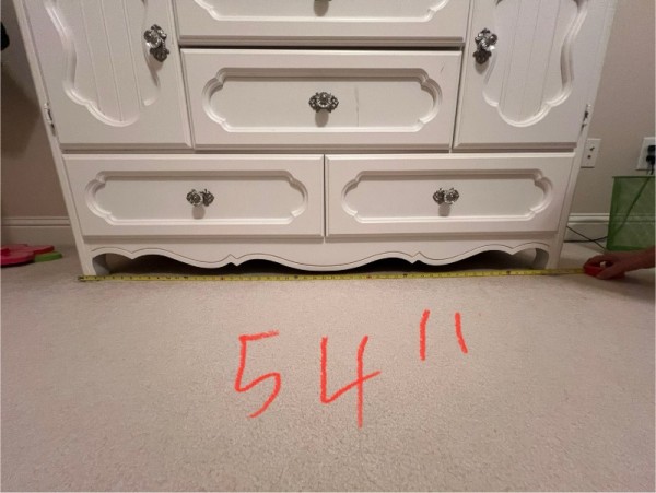Dresser 3.jpg