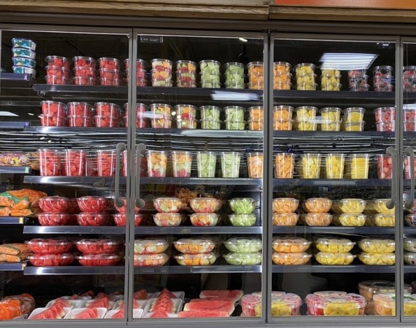 snowfruitstore.jpg