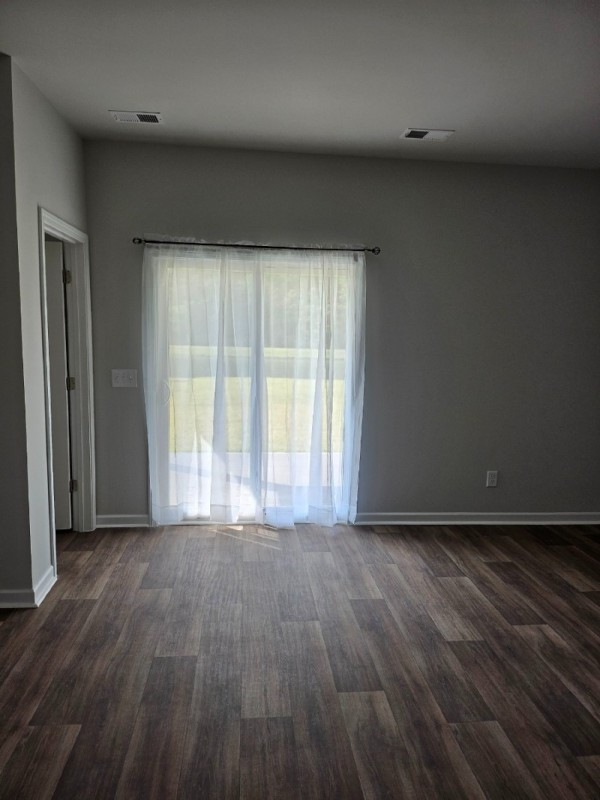 SAVANNAH 5 EACH BED ROOM.jpeg