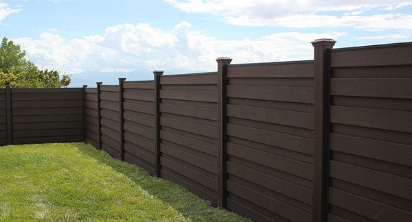 horizontal fence.jpg