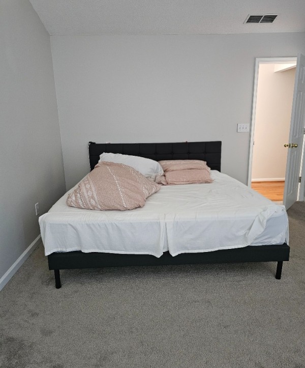 bed.jpg