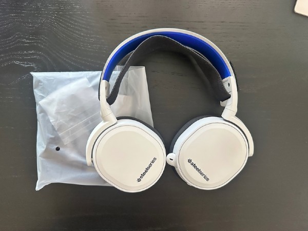 03-1. steelseries arctis 7+.jpg