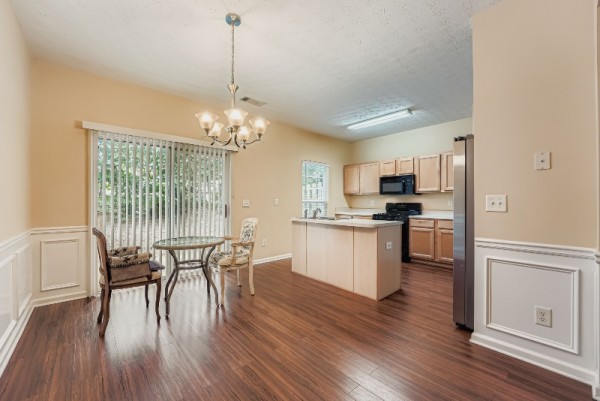 2409 Birkhall Way NW - Print Quality - 008 - 10 Dining Room.jpg