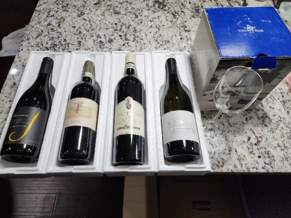 wine &amp; wine잔.jpg