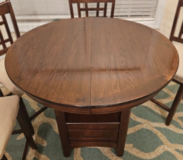 Dining Table 2.jpg