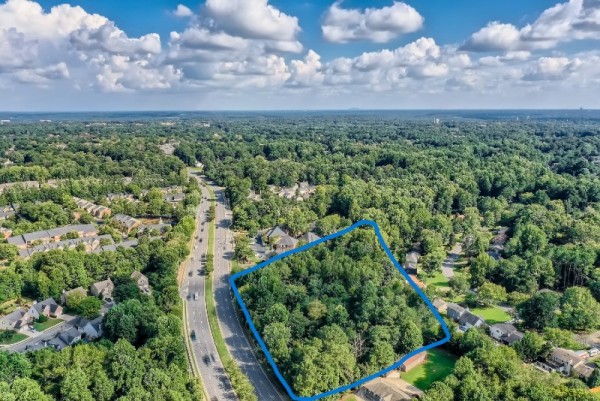 0 Crossville Rd Roswell GA - Web Quality - 002 - 07 Views.jpg