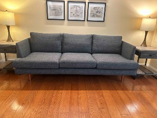 Sofa1.jpg