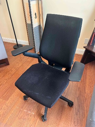 SteelcaseChair.jpg