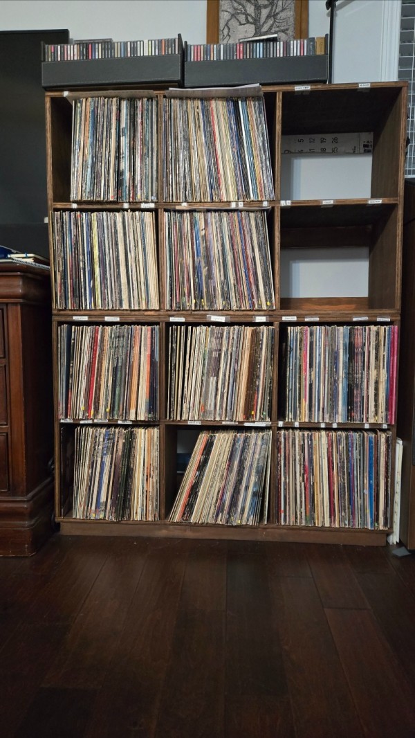 팝, 클래식등 LP 500여장 제작한 보관용 목제Rack 포함 1,000.jpg