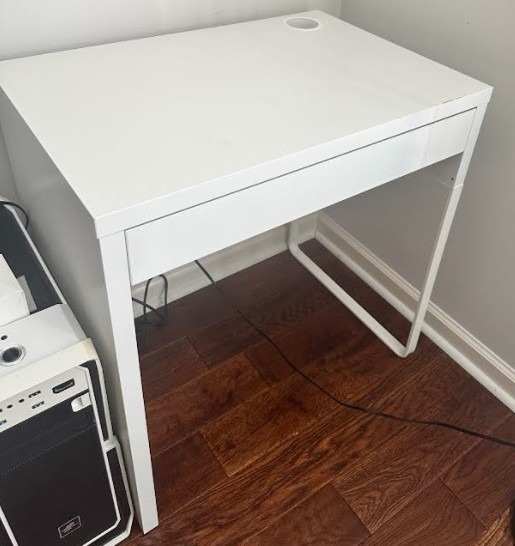 pc desk3.jpg