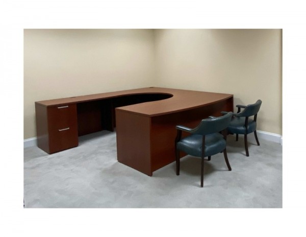 Desk.jpg